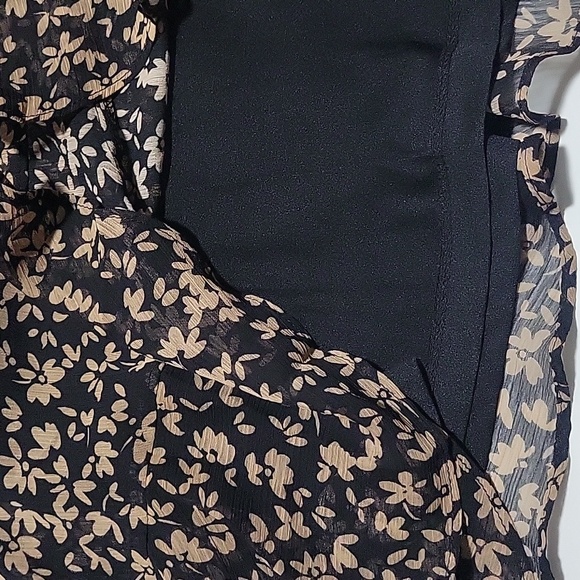 Tommy Hilfiger Black and Tan Romantin Whimsy Floral Chiffon Ruffle Dress - Picture 6 of 11